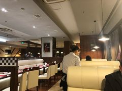 -爱丽丝牛排西餐厅(光谷步行街店)