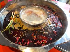 -周幺妹重庆老火锅(银泰城总店)