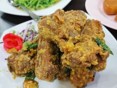 咸蛋黄排骨-龙海鲜螃蟹王(宏茂桥店)