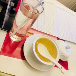 -蕾蕾美颜美容美体