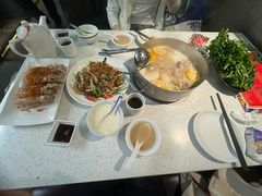 -肥仔文澳门猪骨煲(南京西路店)