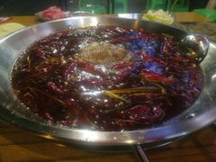-毛毛老火锅(八年观音桥店)
