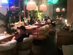 大堂-不二民谣音乐餐酒吧(西安店)