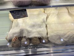 -白玉兰食品(汇联商厦店)