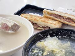 -高玛纳驴肉火烧(一世界店)