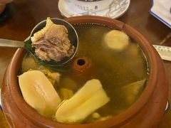-小厨子私房菜·云南美食店