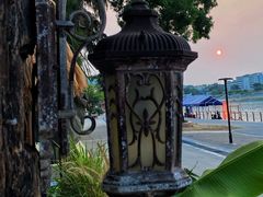 -城墙外BAR