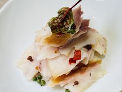 -品悦酒店(三林古镇店)