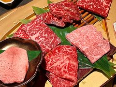 -铭牛烧肉·和牛海鲜自助(高新月牙湖店)
