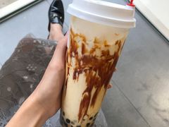 -顶东面包花园·生日蛋糕(世博店)