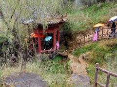 -雪山彩虹谷景区