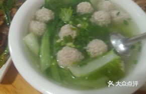 Pork Meatball and Chinese Cabbage Soup