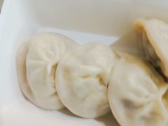 -老西白点心店