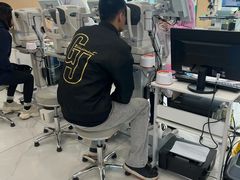 -大连何氏眼科医院