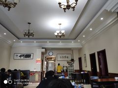 大堂-新白家罩饼(三丰路店)