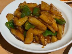 -关东小磨东北菜(上海长风大悦城店)