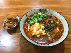 -幺不倒重庆小面(大梁店)