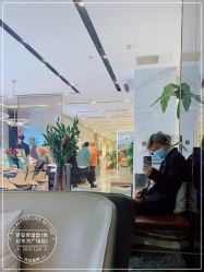 -罗亚帝造型·烫发染发