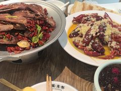 -叶派龙虾•招牌香辣蟹·海鲜(中海国际店)