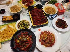 -肥肥虾庄·金牌油焖大虾(杨园滨江时代walk店)