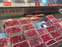 -杨老板·海鲜集市火锅·鲜切牛肉(中防万宝店)