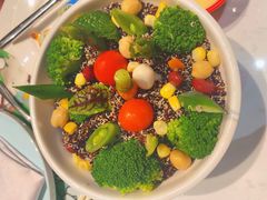 -水桶王国主题餐厅·聚会·生日派对·亲子活动·家庭套餐(亚龙湾希尔顿店)