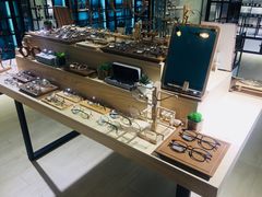 -Trend1881视光·蔡司视觉(领展广场店)