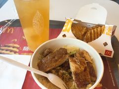 蜜汁鸡腿满碗饭薯格餐-麦当劳(杭州临平万达广场店)