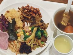 -感恩心素食馆(百世广场店)