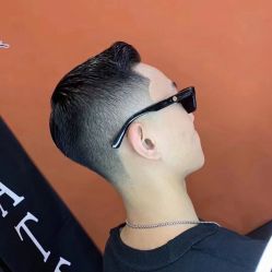 -尼特斯男士发型馆