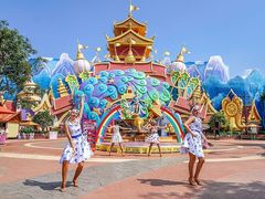 -七彩云南欢乐世界