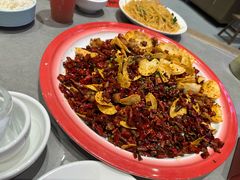 犇犇轰炸鸡-赵小犇·江湖川菜馆