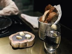 餐前包-AZUL by FUEL蓝色·法式酒馆(琶醍店)