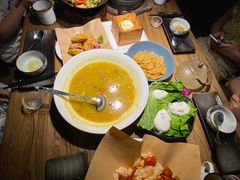-70后饭吧(府河街店)