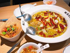 -太二酸菜鱼(天鹅湖万达店)