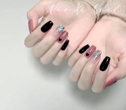 -悦指间美甲美睫