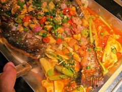 蒜香味烤鱼-鸣记脆皮烤鱼·海鲜烤鱼(亿合城店)