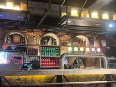 -麦凯伦烧烤·精酿超级工厂店(金桥总店)