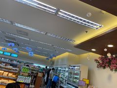 -全家便利店(梅园路店)