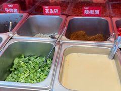 -赵美丽·重庆社区火锅·直营店(火车东站·中豪国际店)