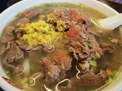 -潮镇老尾牛杂(环城西路店)