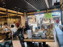 -川骄海鲜自助(王府井奥莱UP TOWN店原世界之花店)