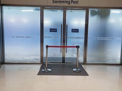 -上海游泳馆(地铁站)