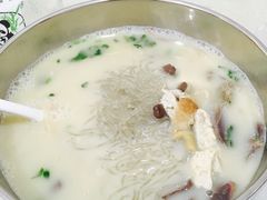 -津津老鸭粉丝馆(正东路店)