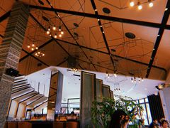 -WOLFGANG PUCK KITCHEN & BAR(迪士尼小镇店)