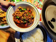 -九锅一堂酸菜鱼(学府凯德店)
