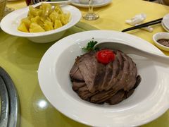 -山明水秀大饭店