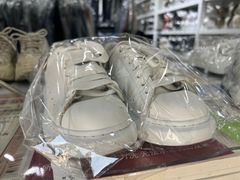 -翰皇直营洗衣洗鞋(望京鹿港店)