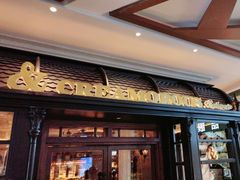 -BUTTERFUL&CREAMOROUS 黄油与面包(西单大悦城店)