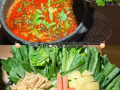 -包整·丝娃娃(一览甲秀楼风景店)